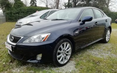 LEXUS IS220D
